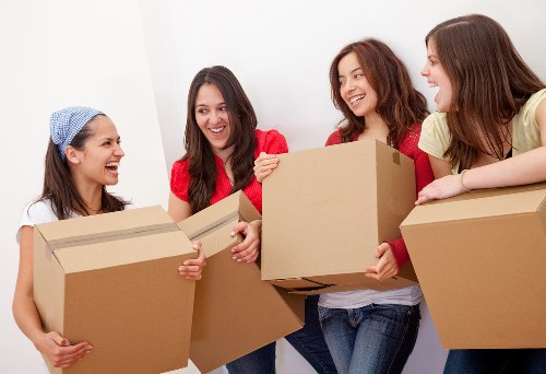 Moving van service in Maida Vale with local residential streets