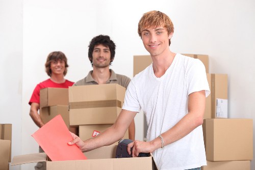 Flexible man and van service for local delivery and removals in Maida Vale